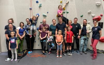 Danke an die Kursteilnehmer – Eltern sichern ihre Kinder